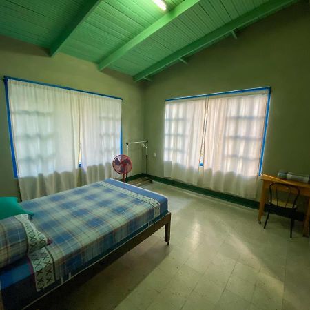 Hostal Juan Lindo Сан Педро Сула Екстериор снимка